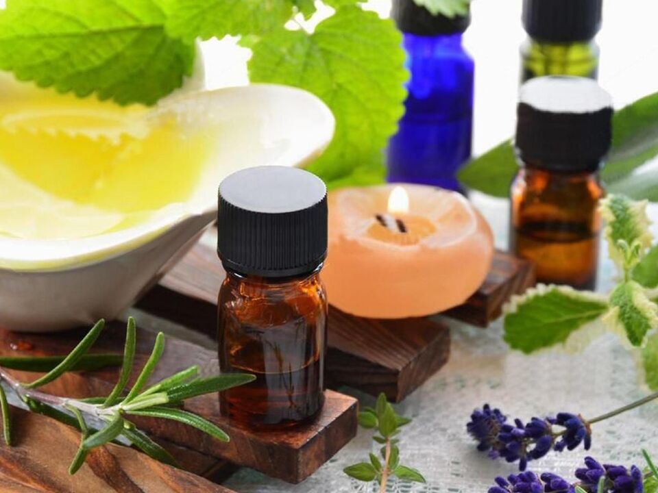 tea tree oil against fungus